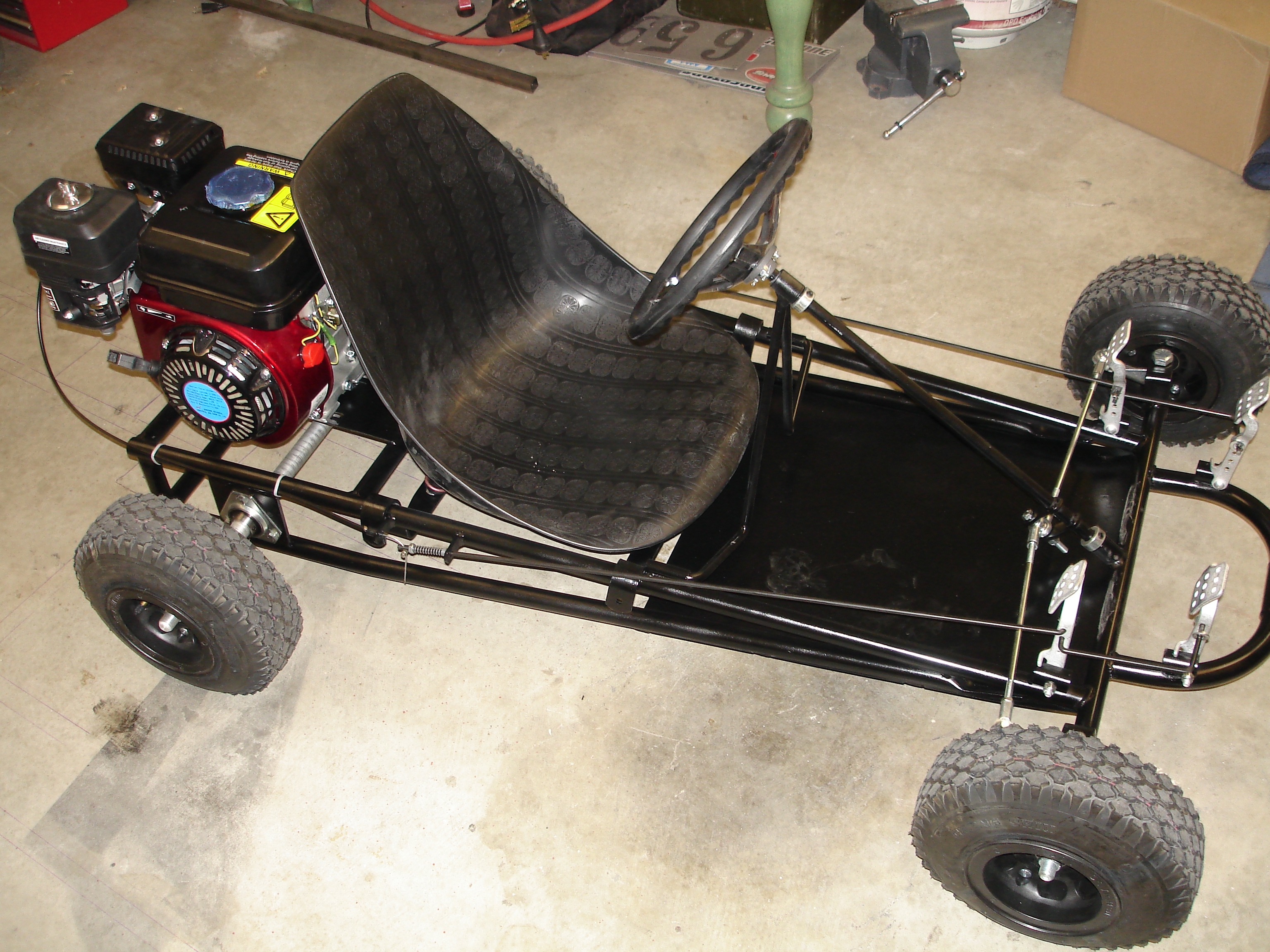 go kart design Have a blast on a gokart choose from our huge selection of beginner, youth, mid and full size powersport go karts we carry a complete line from the best go kart manufacturers in all the hottest colors. go kart design Have a blast on a gokart choose from our huge selection of beginner, youth, mid and full size powersport go karts we carry a complete line from the best go kart manufacturers in all the hottest colors.